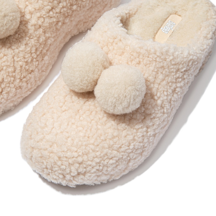 Fitflop SHUV Pom-Pom Shearling Clog Slippers Ivory